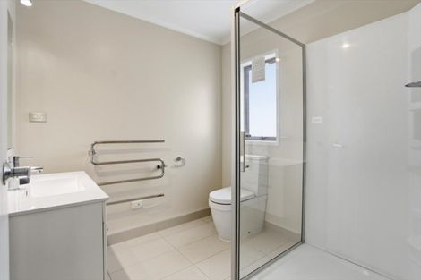 Photo of property in 82 Golden Sands Drive, Papamoa Beach, Papamoa, 3118