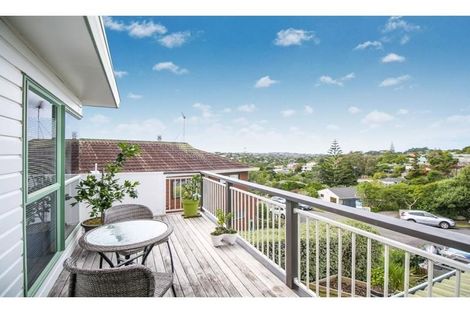 Photo of property in 11 Halder Place, Torbay, Auckland, 0632