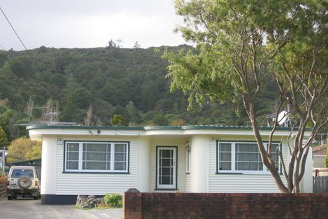 Photo of property in 1/265 Stokes Valley Road, Stokes Valley, Lower Hutt, 5019