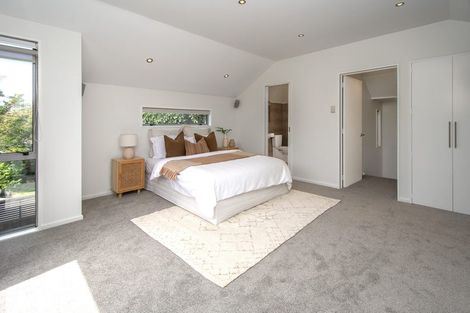 Photo of property in 11 Mclellan Place, Ilam, Christchurch, 8041