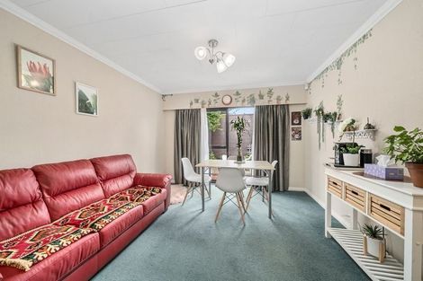 Photo of property in 2/964 High Street, Avalon, Lower Hutt, 5011