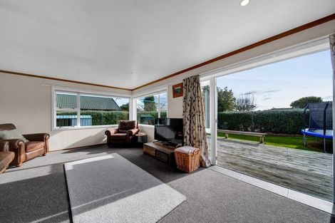 Photo of property in 10 Maire Street, Hawera, 4610