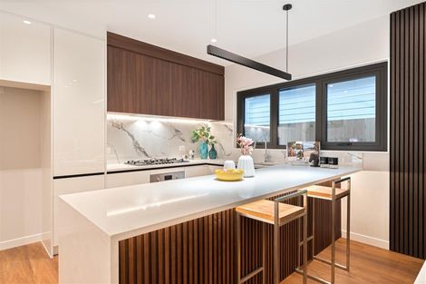 Photo of property in 25 Whakairo Crescent, Gulf Harbour, 0930