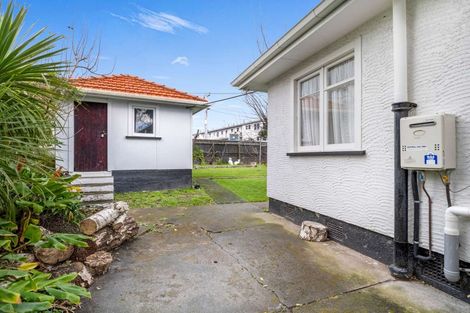 Photo of property in 5 Durie Street, Durie Hill, Whanganui, 4500