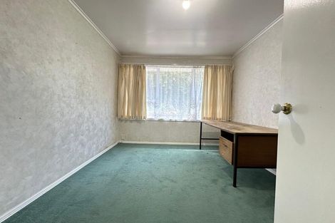 Photo of property in 10 Choice Avenue, Henderson, Auckland, 0612