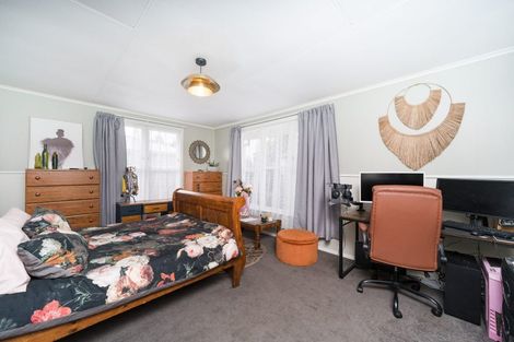 Photo of property in 16 Newbury Street, Awapuni, Palmerston North, 4412
