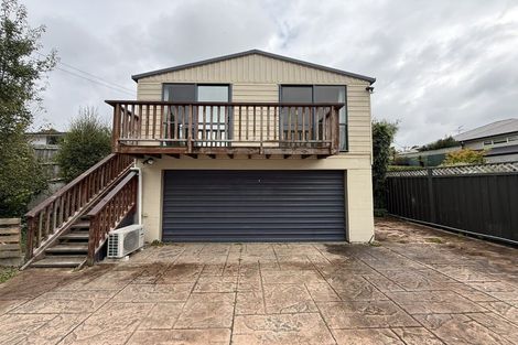 Photo of property in 35 Eastern Terrace, Beckenham, Christchurch, 8023