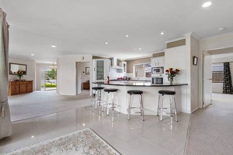 Photo of property in 16 Malibu Key, Papamoa Beach, Papamoa, 3118