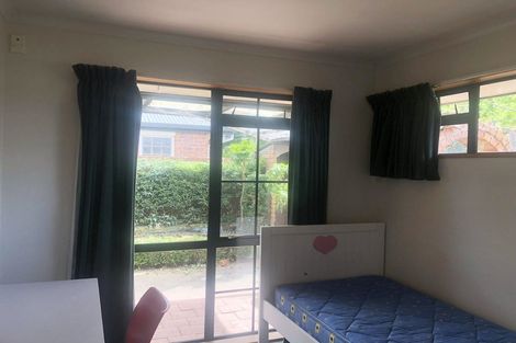 Photo of property in 20 Dilworth Street, Riccarton, Christchurch, 8011
