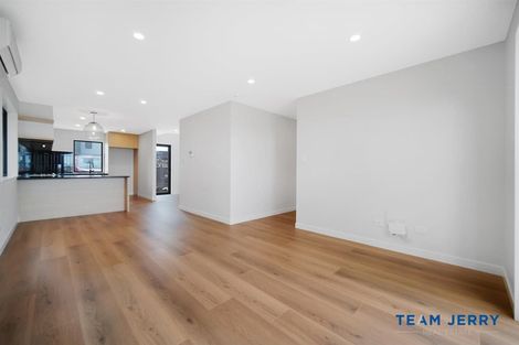 Photo of property in 121a Grove Road, Papakura, 2110