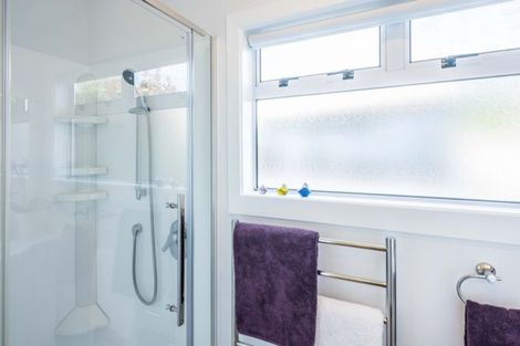 Photo of property in 50 Golf Road, Paraparaumu Beach, Paraparaumu, 5032