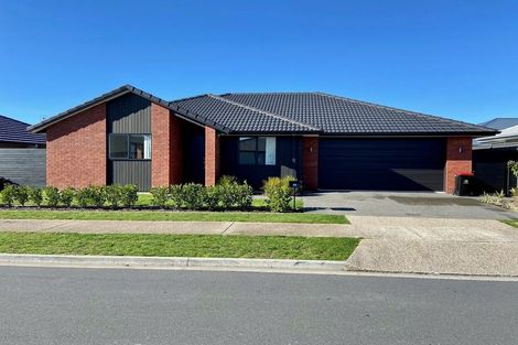 Photo of property in 33 Taffe Crescent, Pyes Pa, Tauranga, 3112