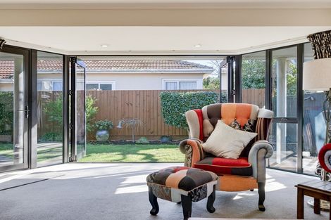 Photo of property in 100 Proctor Street, Papanui, Christchurch, 8053