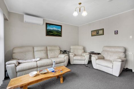 Photo of property in 2/84 Miranda Street, Stratford, 4332
