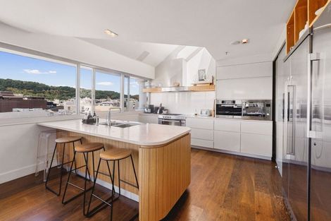 Photo of property in Colmar Brunton House, 27/182 Wakefield Street, Te Aro, Wellington, 6011