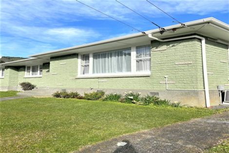 Photo of property in 11 Glen Alice Grove, Naenae, Lower Hutt, 5011