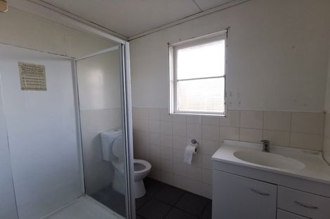 Photo of property in 3/24 Pomaria Road, Henderson, Auckland, 0610