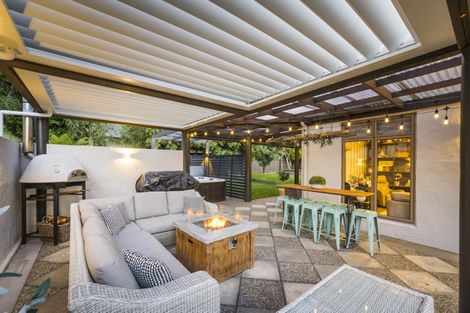 Photo of property in 28a Karina Terrace, Roslyn, Palmerston North, 4414