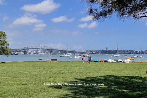 Photo of property in 10a Church Street, Northcote Point, Auckland, 0627