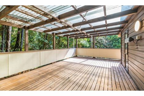 Photo of property in 271 Huia Road, Titirangi, Auckland, 0604