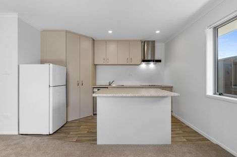 Photo of property in 14 Lance Way, Papamoa, 3118