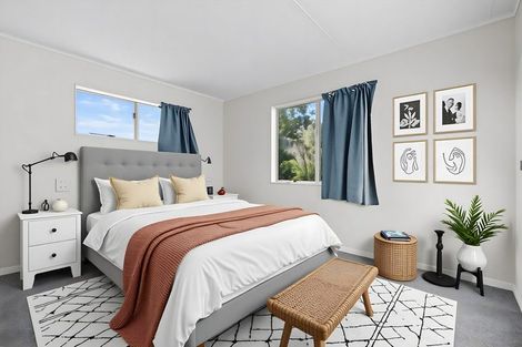 Photo of property in 23 Everglade Drive, Goodwood Heights, Auckland, 2105