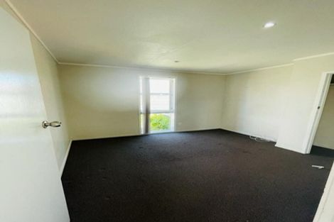 Photo of property in 625 Massey Road, Mangere, Auckland, 2022