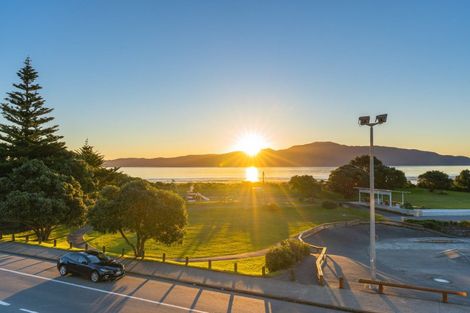 Photo of property in 4-u7 Seaview Road, Paraparaumu Beach, Paraparaumu, 5032