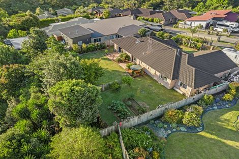 Photo of property in 33 Woodleigh Place, Ohauiti, Tauranga, 3112