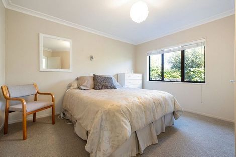 Photo of property in 51 Taylor Street, Cambridge, 3434