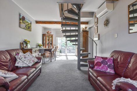 Photo of property in 2/209 Charles Street, Saint Leonards, Hastings, 4120