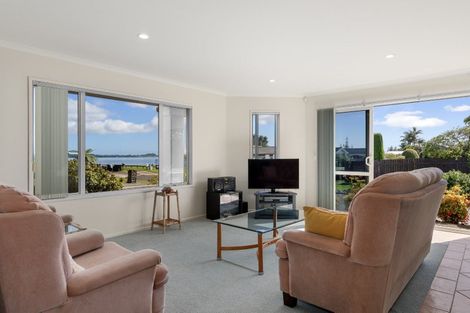 Photo of property in 24 Kiriwai Place, Matua, Tauranga, 3110