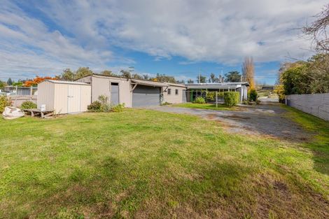 Photo of property in 79 Great North Road, Waipawa, 4210