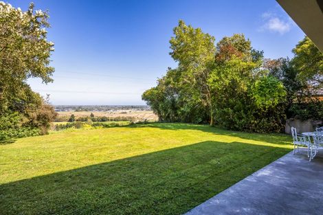 Photo of property in 26 Highcrest Heights, Westmorland, Christchurch, 8025