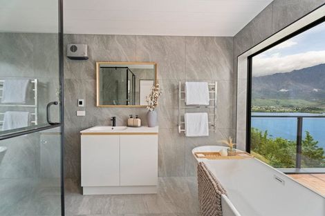 Photo of property in 14a Angelo Drive, Frankton, Queenstown, 9300