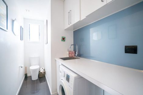 Photo of property in 4 Stirling Crescent, Hokowhitu, Palmerston North, 4410