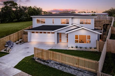 Photo of property in 7 Surf View Crescent, Red Beach, 0932