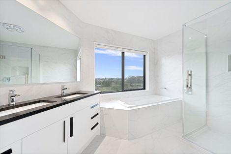 Photo of property in 55 Platinum Rise, Ranui, Auckland, 0612