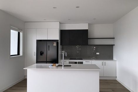 Photo of property in 9/1 Genevieve Lane, Hobsonville, Auckland, 0616