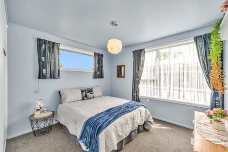 Photo of property in 140 Kendal Avenue, Burnside, Christchurch, 8053