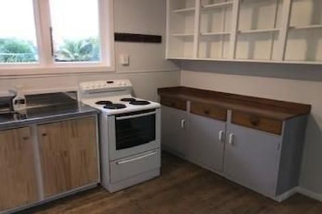 Photo of property in 4 Kereru Street, Henderson, Auckland, 0612