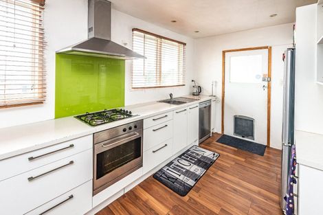 Photo of property in 34 Ruapehu Street, Castlecliff, Whanganui, 4501