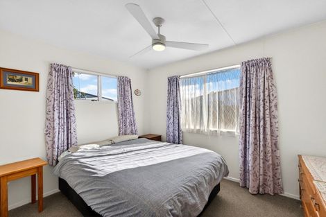 Photo of property in 237 Flaxmere Avenue, Flaxmere, Hastings, 4120