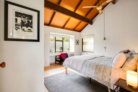 Photo of property in 2/6 Sanders Avenue, Marewa, Napier, 4110