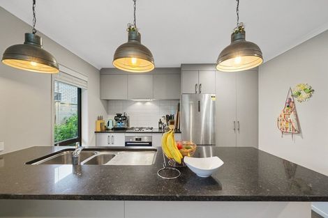 Photo of property in 9 Tradewinds Drive, Whitby, Porirua, 5024