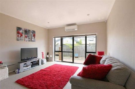 Photo of property in 11 Skip Lane, East Tamaki, Auckland, 2013