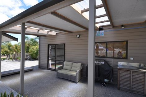 Photo of property in 225 Vista Paku, Pauanui, Hikuai, 3579