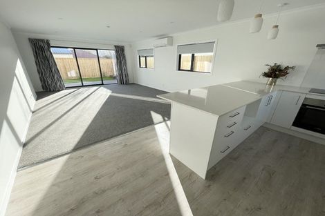 Photo of property in 9 Mamaku Place, Elderslea, Upper Hutt, 5018