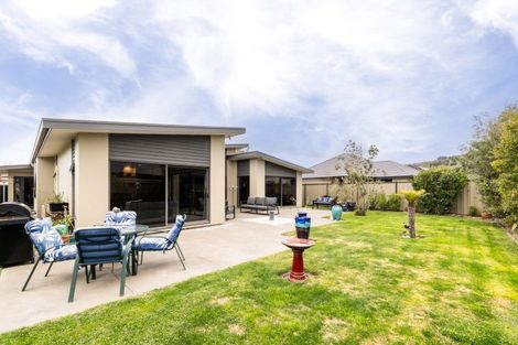 Photo of property in 27 Pinotage Drive, Greenmeadows, Napier, 4112