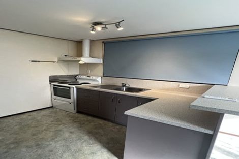 Photo of property in 2/141 Carnoustie Drive, Wattle Downs, Auckland, 2103